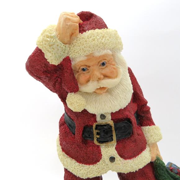 United Design Christmas Reflection Santa Figurine CF201 Legend of Santa Claus - Picture 3 of 10